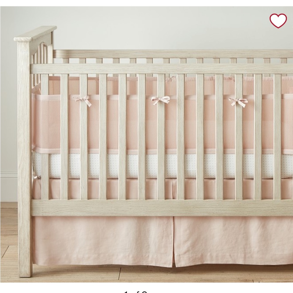 BreathableBaby® for Pottery Barn Baby Linen
Mesh Liner for Crib- Blush